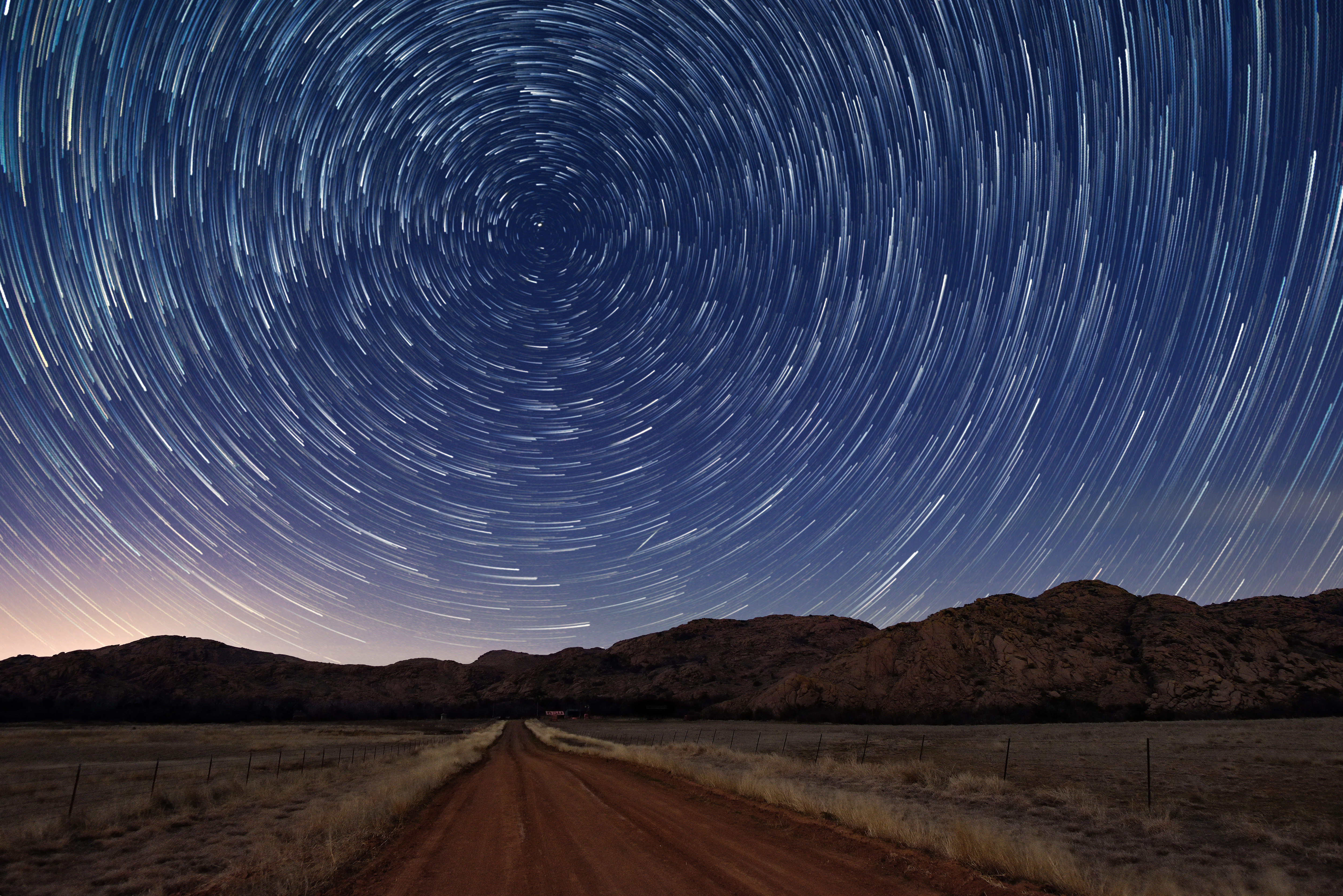 Star Trails Quarz Mountain